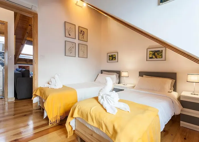 Agua-da-flor Appartement *