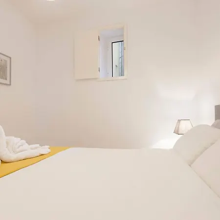 Agua-da-flor Apartman *