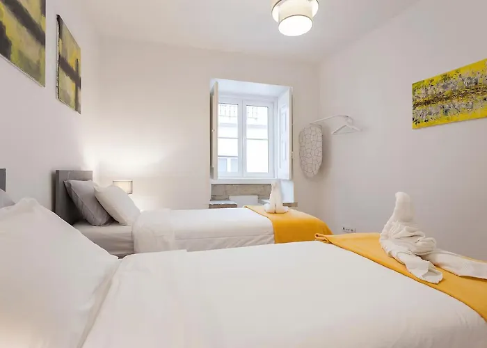 Agua-da-flor Apartment